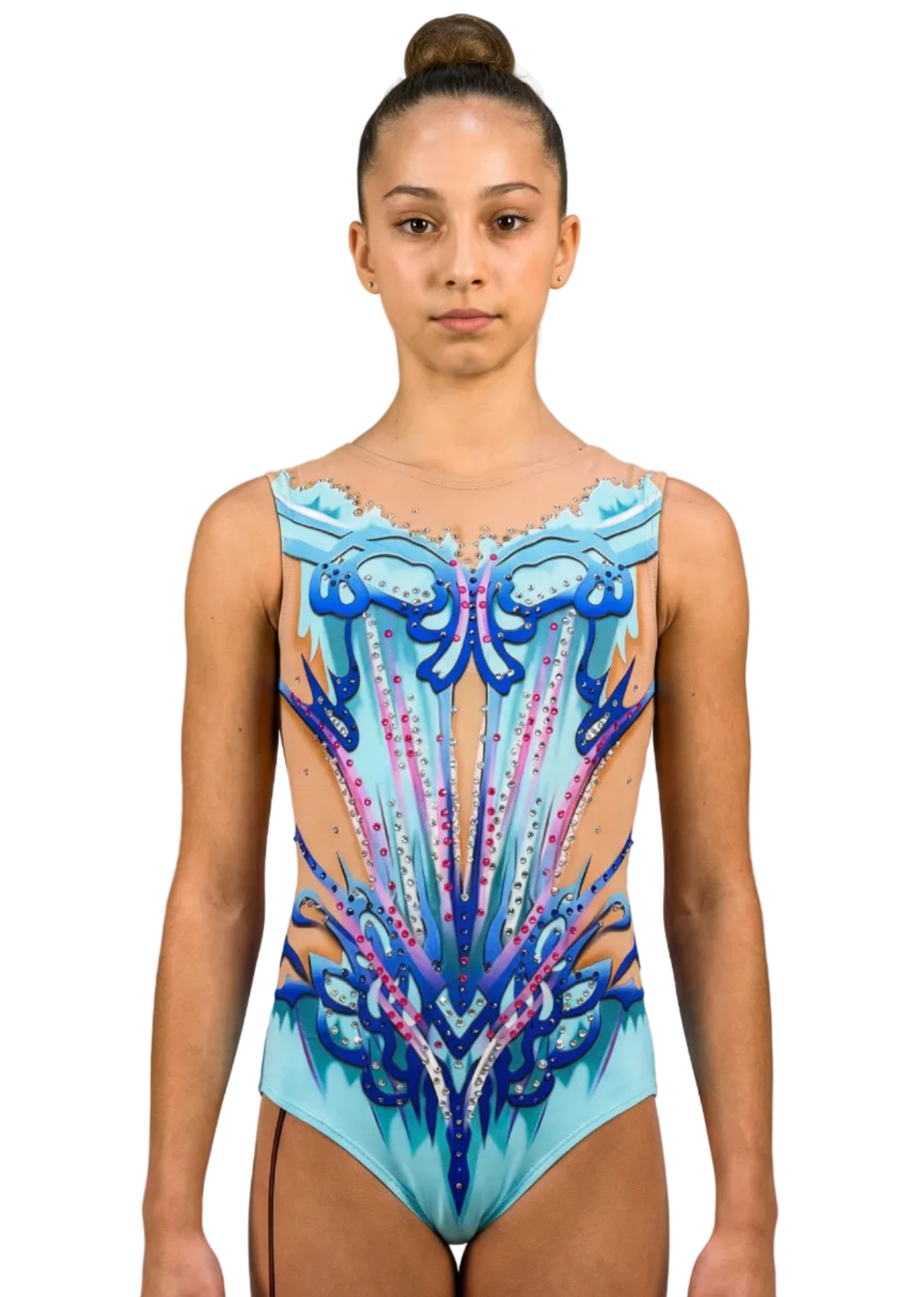 Body da gara per ginnastica ritmica celeste e blu con rete color nudo, strass brillanti e design ornamentale simmetrico in stile elegante.
Body per ritmica blu e celeste con dettagli decorativi, abbondanti strass, rete color nudo e linee ascendenti dalla finitura raffinata.
Retro del body per ritmica celeste e blu con rete color nudo, strass sparsi e motivi simmetrici in stile elegante.
