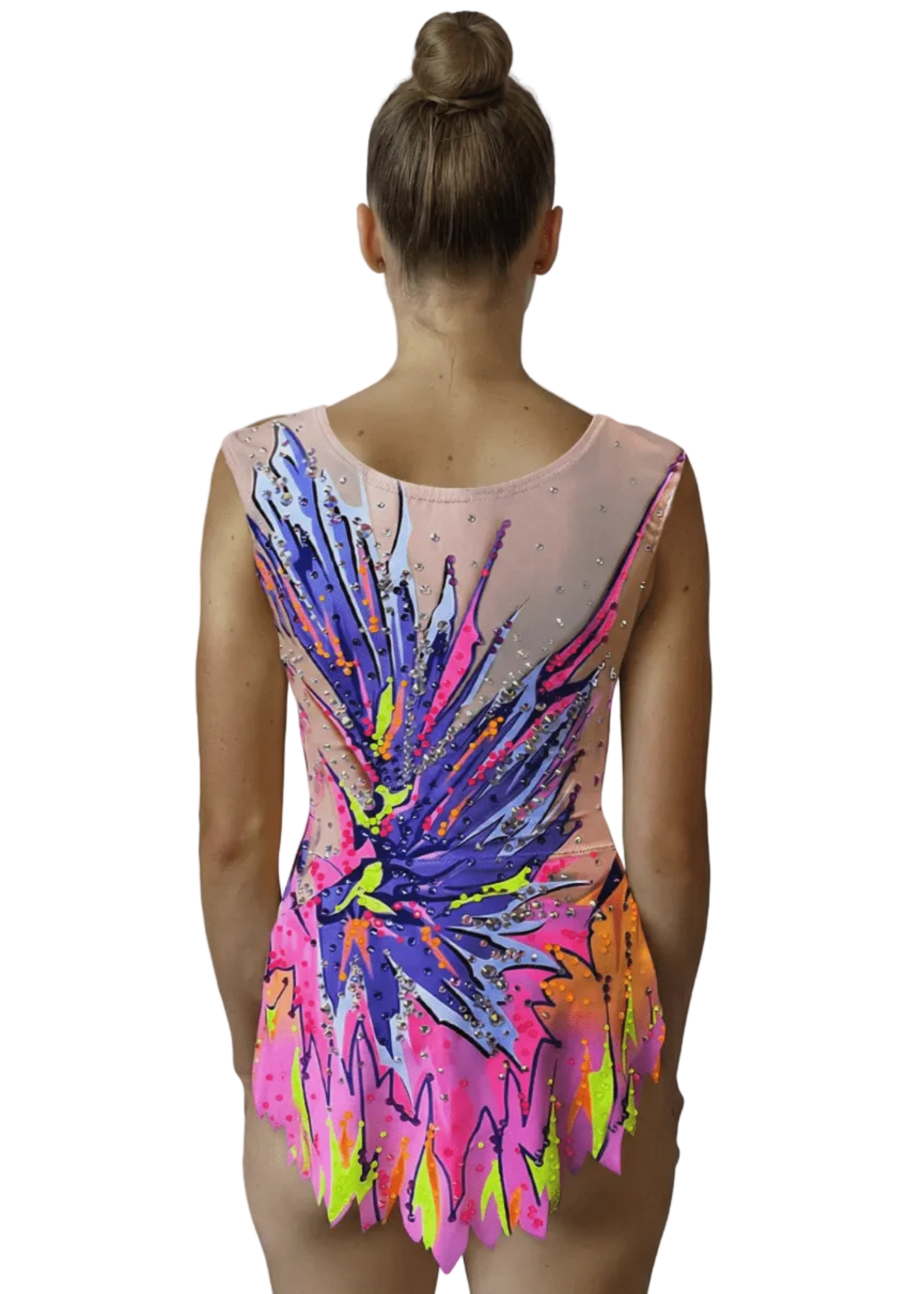 Body da ginnastica ritmica con base semitrasparente ed esplosione neon rosa, viola e blu con strass raffinati e finitura dinamica sulla schiena.
Body da ritmica semitrasparente con design astratto neon multicolore, strass sparsi e sfumature vibranti per un effetto esplosivo sulla parte posteriore.
Body da ginnastica ritmica con trasparenze leggere, tonalità neon rosa, viola e giallo, strass brillanti e stile energetico centrato sulla schiena.