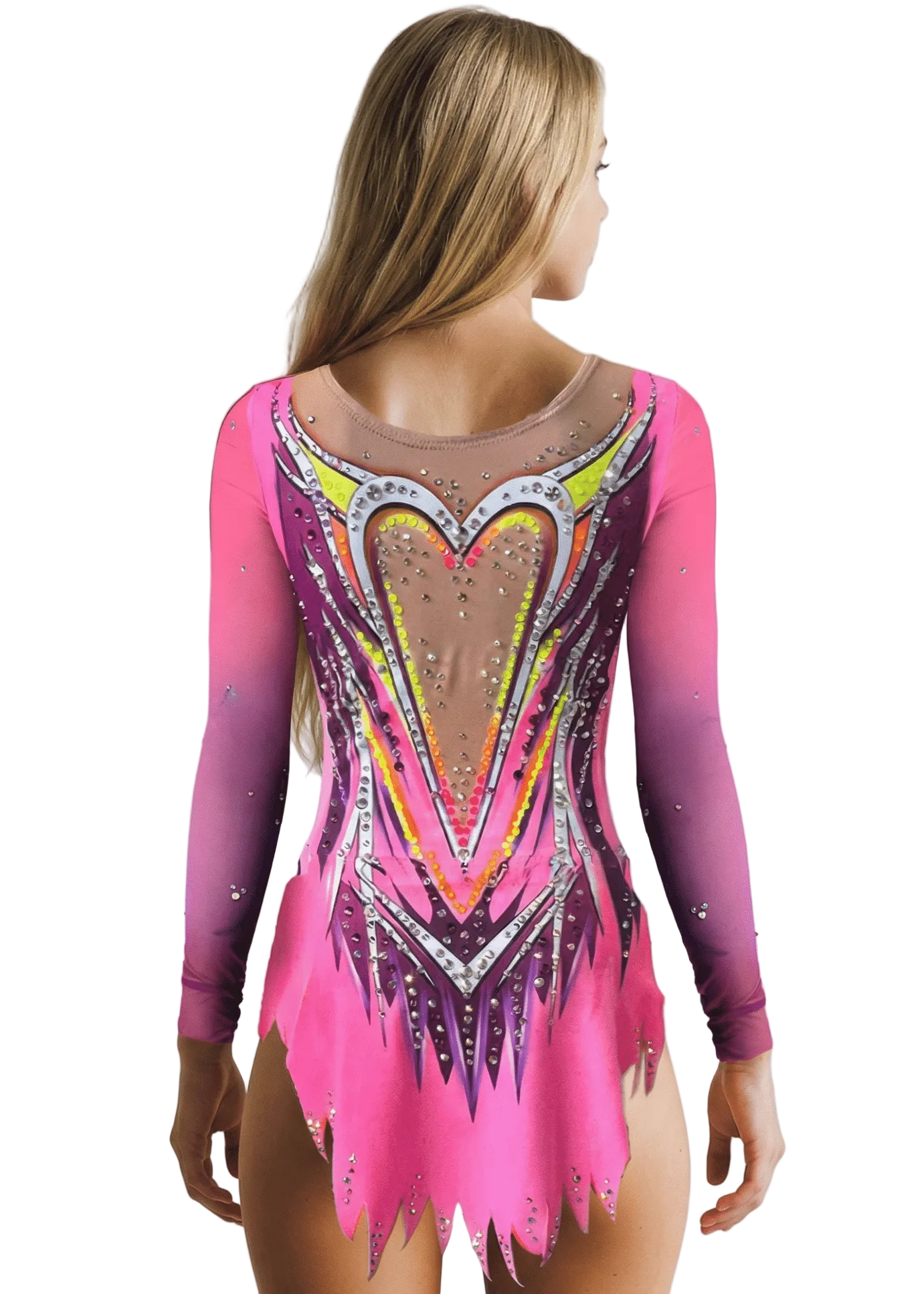 Schiena di un body da ritmica rosa e fucsia con sfumature, strass brillanti, rete color nudo e design centrale a forma di cuore stilizzato.
Schiena di un body da gara per ginnastica ritmica in fucsia e giallo neon con abbondanti strass, sfumature tenui e linee discendenti decorative.
Schiena di un body da ritmica rosa e viola con rete color nudo, strass sparsi e gonnellino sagomato in stile vibrante.
