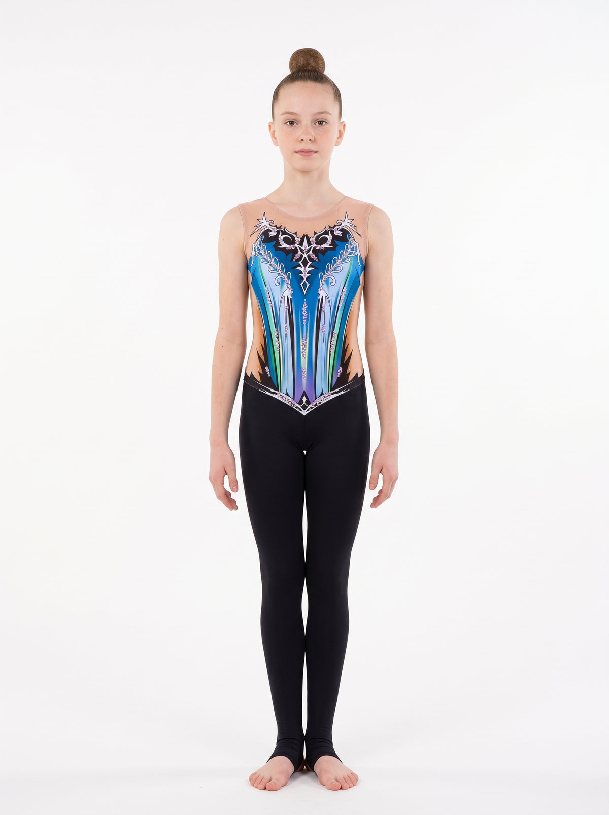 Tuta di ginnastica ritmica Frees vista di fronte: cascate blu e verdi con ornamento bianco e nero, senza maniche e gamba lunga nera.