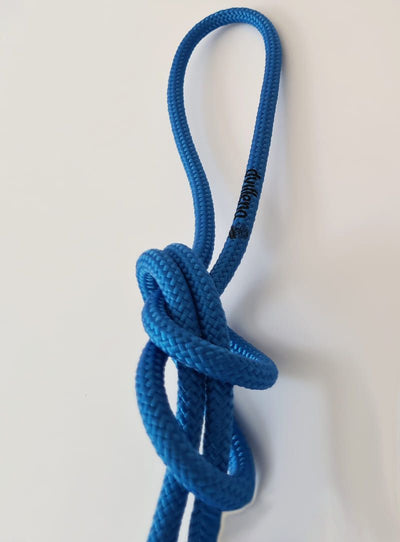 Fune da ginnastica ritmica blu ciano omologata FIG in materiale sintetico ad alta durata.