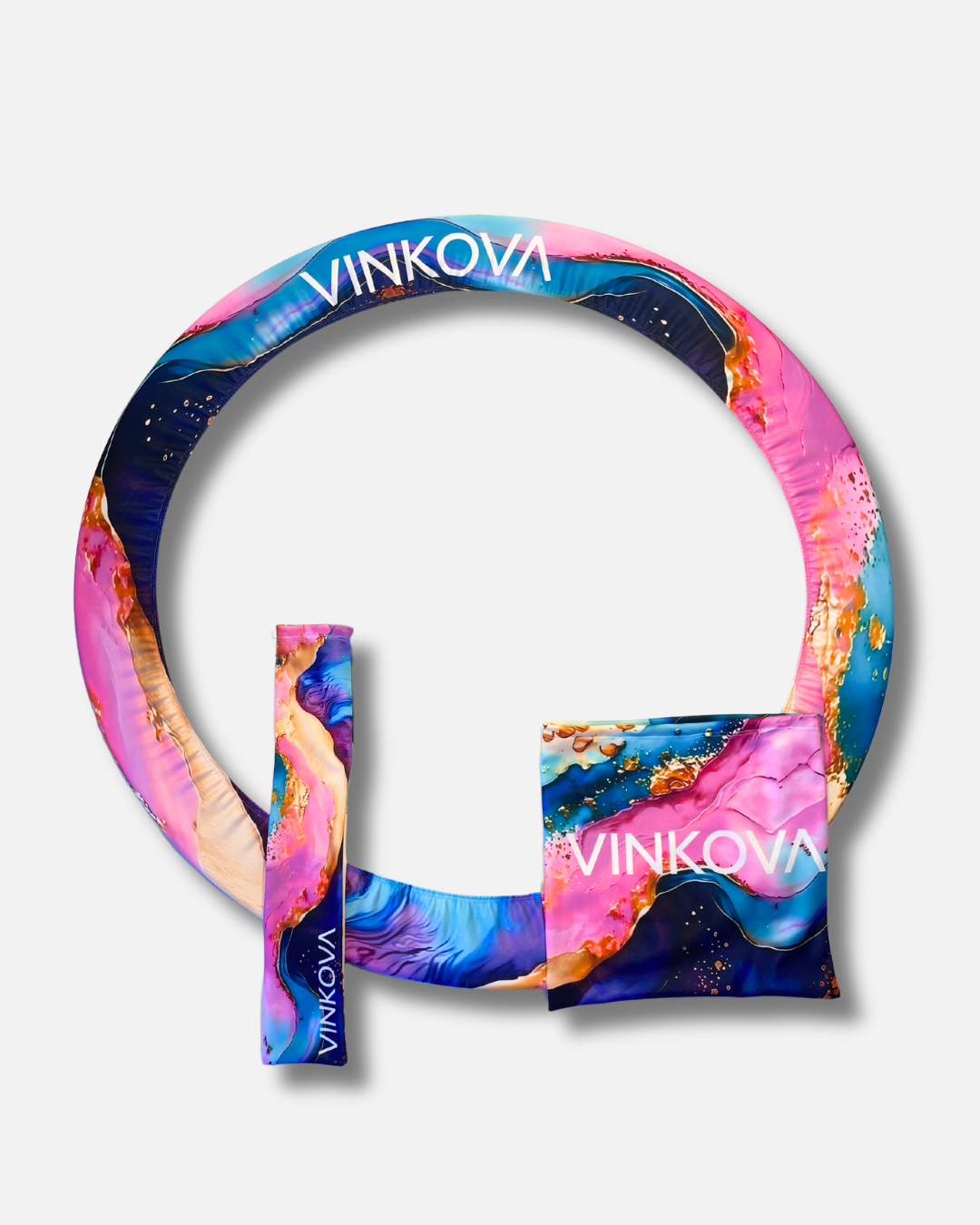 Set custodie Sidney Vinkova per cerchio, palla e clavette da ginnastica ritmica, stampa rosa, blu e giallo.