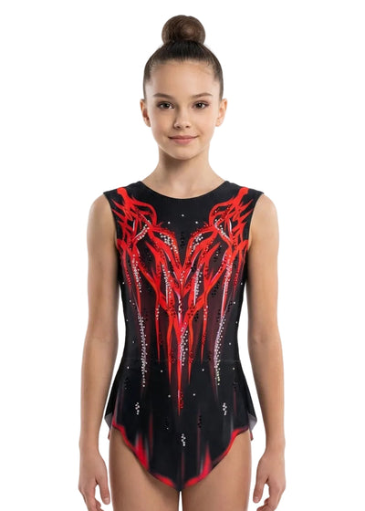 Body da ginnastica ritmica nero e rosso con design a fiamme, strass brillanti e tessuto elastico professionale.
